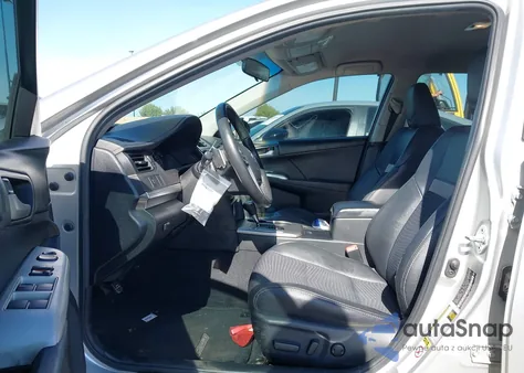 2012 Toyota Camry Se z USA, uszkodzony, nr VIN 4T1BF1FK2CU134975